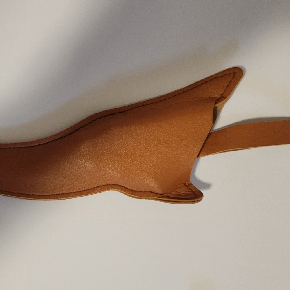 Scissors - Picture 7 of 9